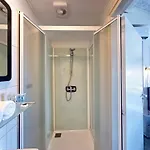 Guest house De Strandgaper 4*